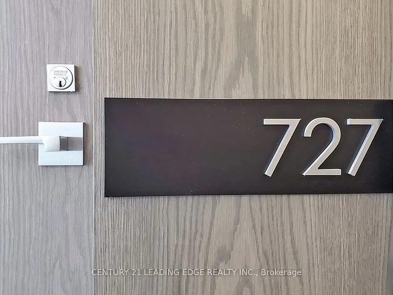18 Uptown Dr #727 — Photo 12