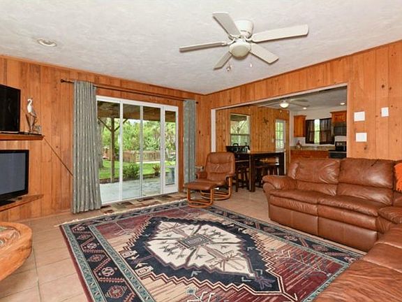 4th image of 10029 Tamiami Trl S