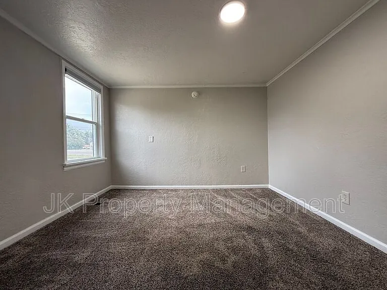 1716 6th St NW #1 — Photo 22