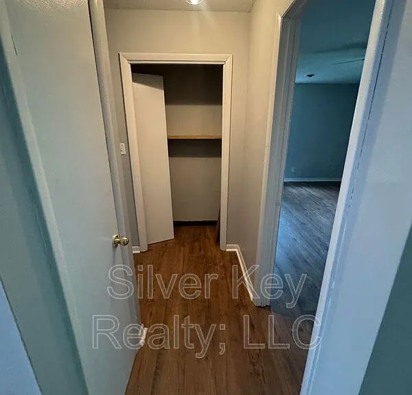 1206 Knoxville Ave #5 — Photo 9