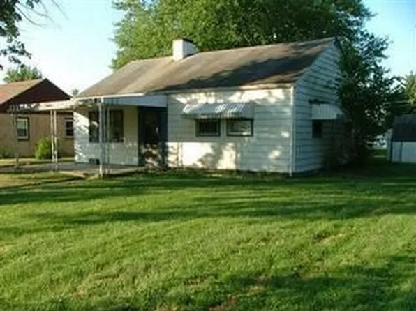 413 S Wolf Creek Pike, Brookville, OH 45309