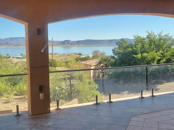 407 Trout Rd, Elephant Butte, NM 87935