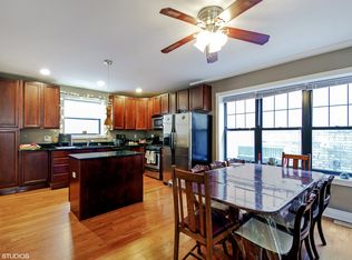 2608 W Rosemont Ave APT CDX, Chicago, IL 60659