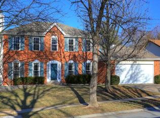 703 Oak Hall Ln, Ballwin, MO 63021
