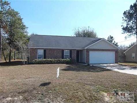 1st image of 415 Sand Pine Dr