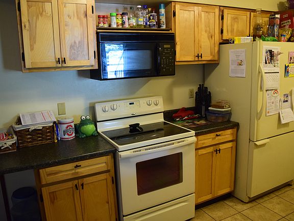 2nd image of 3086 Princeton Dr Unit 3086