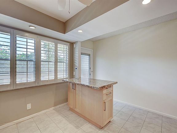 3rd image of 4402 MARTINIQUE Court #D2