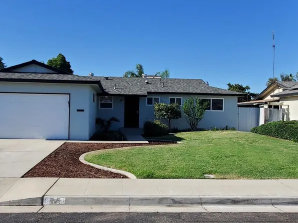 872 W Euclid Ave, Clovis, CA 93612