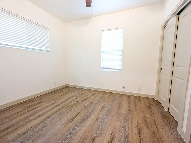 7615 Watson St — Photo 6