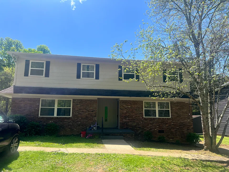 4421 Cruze Rd SE