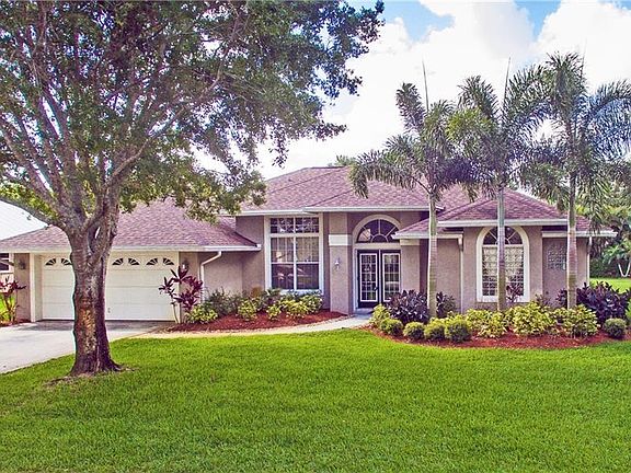 2nd image of 1856 SW Oakwater Pointe