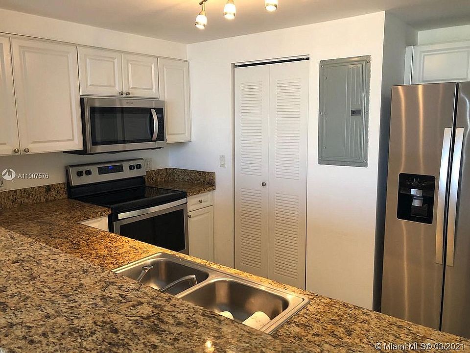 1st image of 1 Glen Royal Pkwy APT 1204
