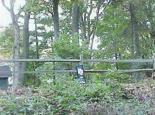 29 Lau Rd, Montague, MI 49437