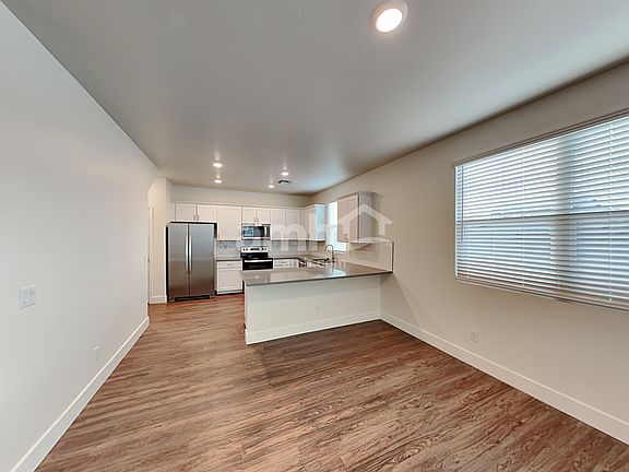5th image of 21552 S 231st Way