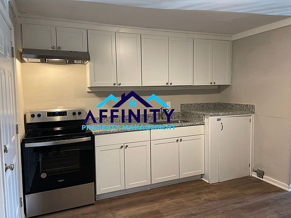 2nd image of 102 Madrid St Unit 1-17