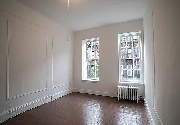 5th image of 320 E 91st St #4RE