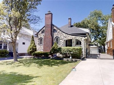 136 Louvaine Dr, Buffalo, NY, 14223