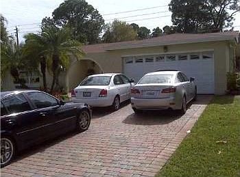 1st image of 8424 Southampton Dr