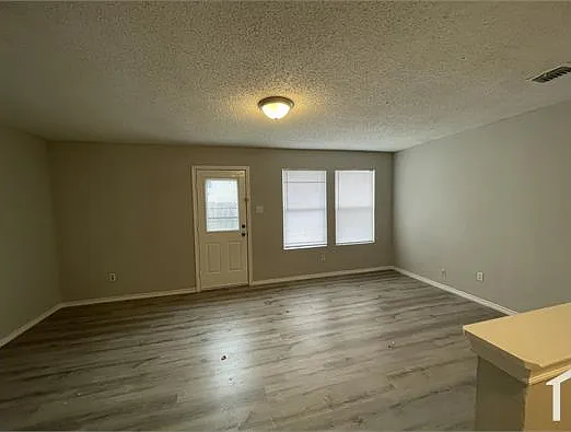 4611 Wedgewood Dr — Photo 15