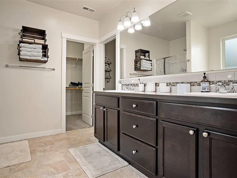 5116 Dynasty Ave — Photo 11