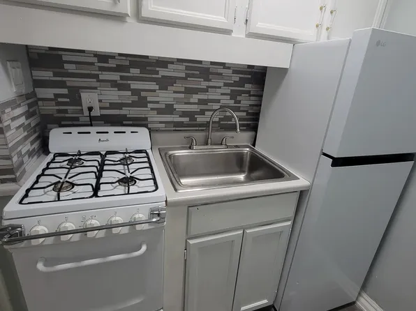 (undisclosed Address), Denver, CO 80204