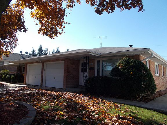 3rd image of 2544 Dunlay Ct
