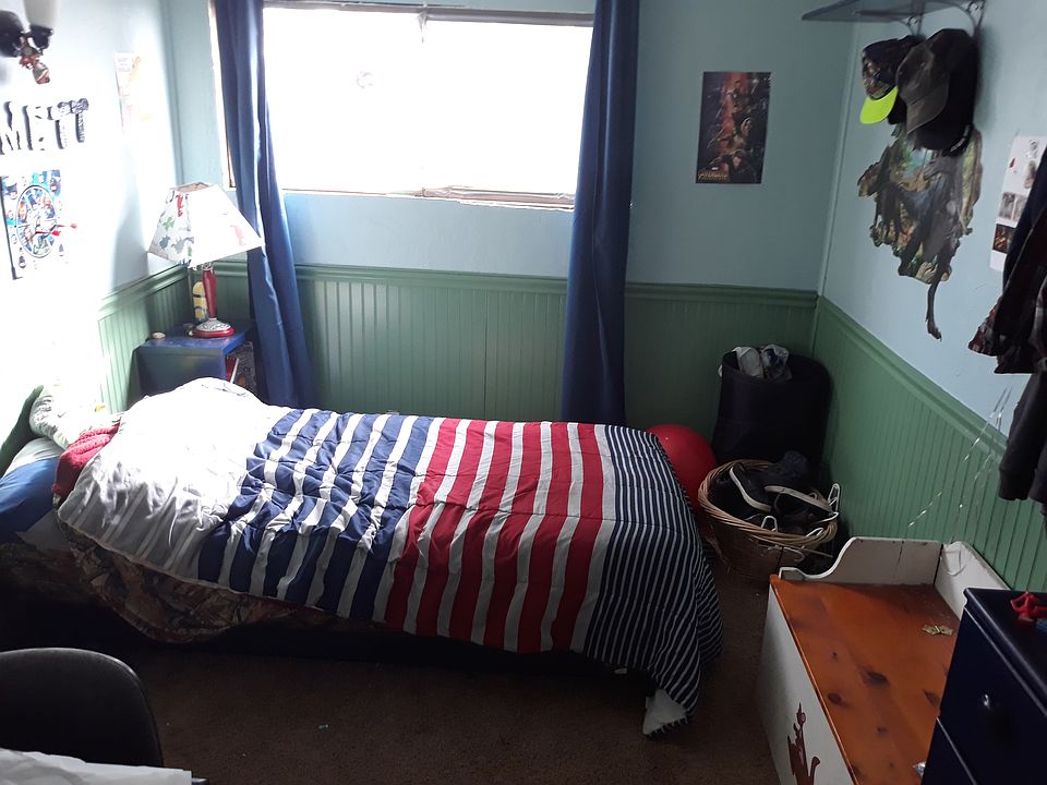 2nd image of 1000 Hope St Unit 1