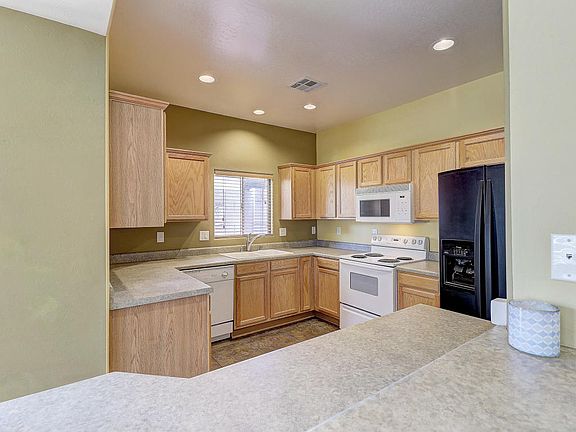 5th image of 22219 N 29th Dr