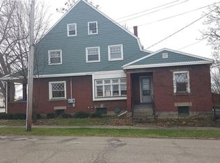 202 S State St, Girard, OH 44420