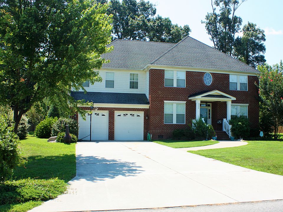 Gorgeous wooded lot