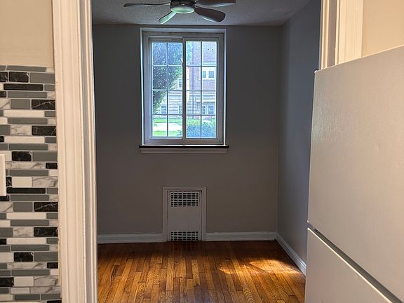 5th image of 221 N Portage Path APT 9