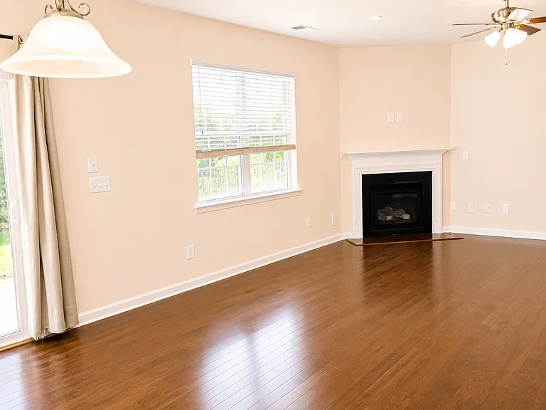 3723 Franklin Meadows Dr — Photo 6
