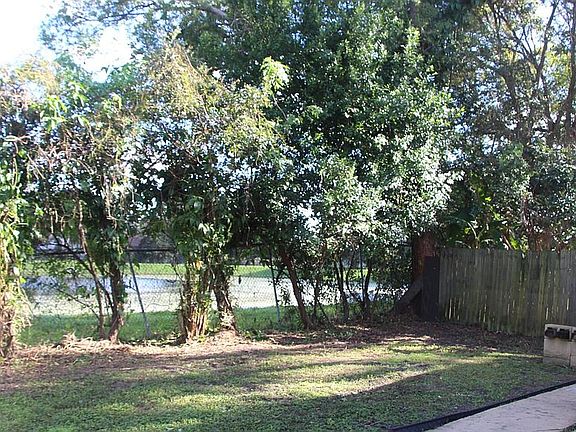 4th image of 1601 Jessamine Ave