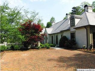 2837 Cherokee Rd, Mountain Brook, AL 35223
