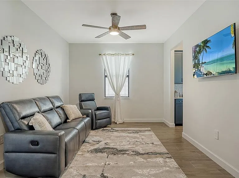 4909 Oyster Pearl St — Photo 23