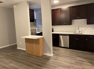 841 W Sunnyside Ave #109, Chicago, IL 60640