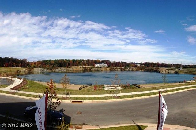 2nd image of 416 Kettle Bottom Dr