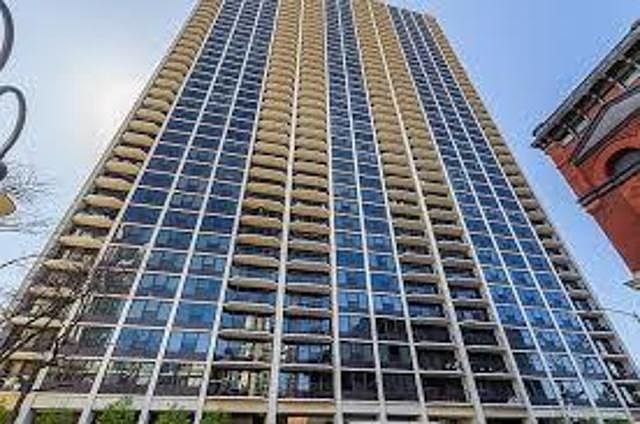 1st image of 1560 N Sandburg Ter APT 2007