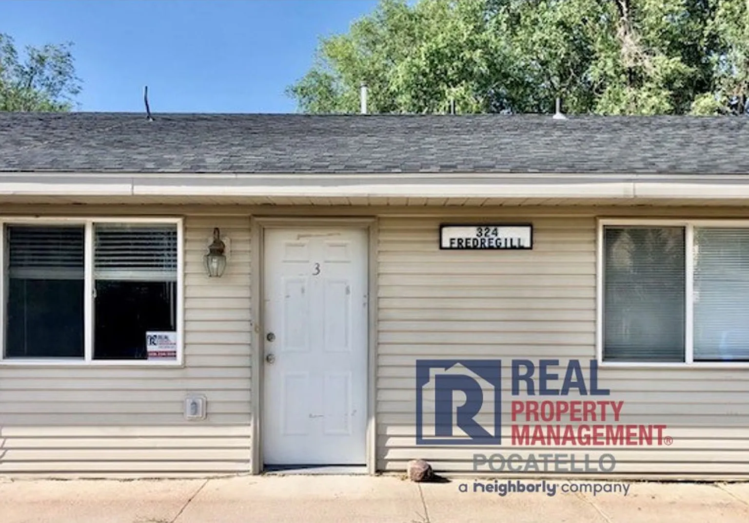 324 Fredregill Rd — Photo 1