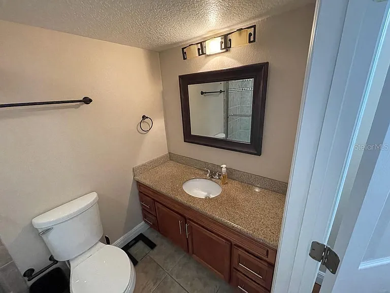 524 Orange Dr #11 — Photo 18