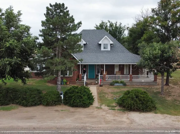 1421 Road Ii, Texhoma, OK 73949