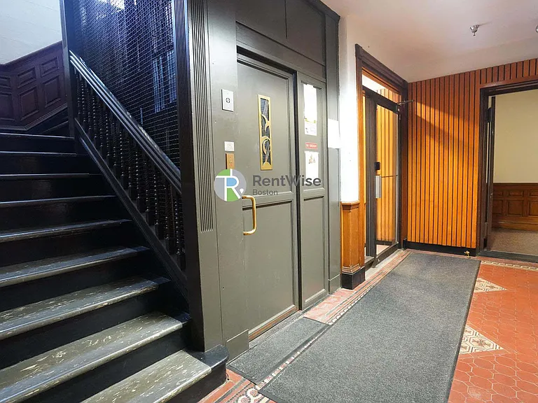 504 Beacon St #36 — Photo 18