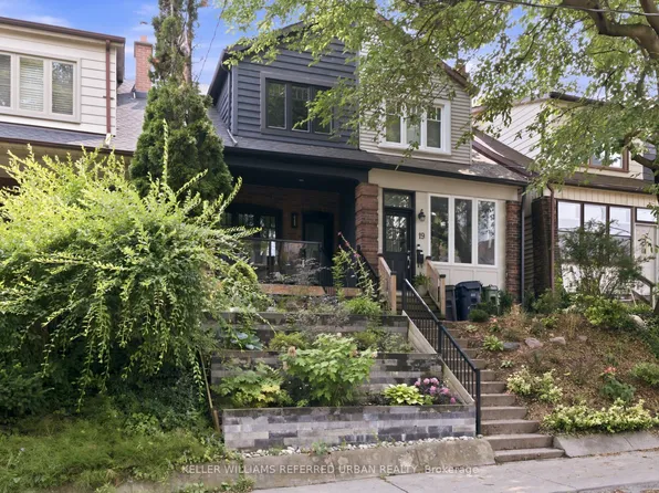 21 Millbrook Cres, Toronto, ON M4K 1H2