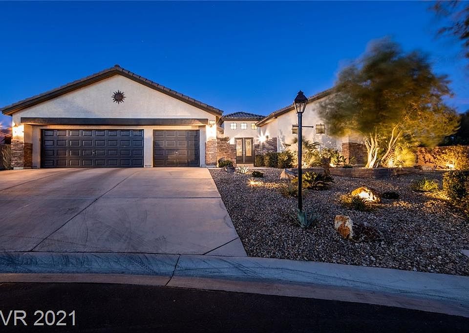 1st image of 8332 Lazia St
