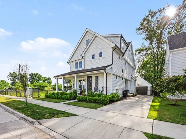 111 N Dorchester Ave, Royal Oak, MI 48067