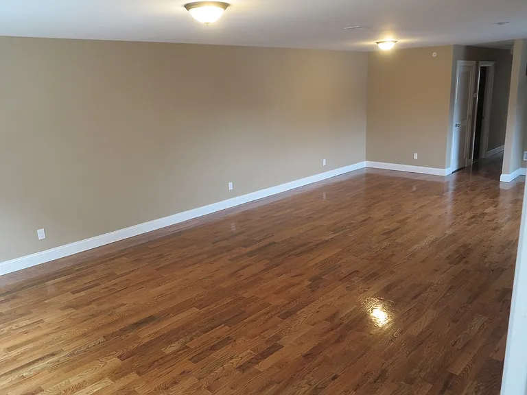 14 Summit St — Photo 5