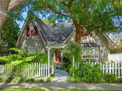 4142 Dixie Canyon Ave, Sherman Oaks, CA, 91423