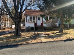 25 Woodsedge Ave, Budd Lake, NJ