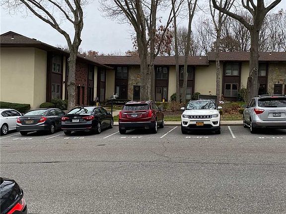 2nd image of 4 Fir Ct