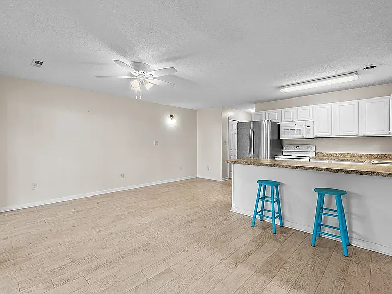 1850 Colony Dr #2S — Photo 26